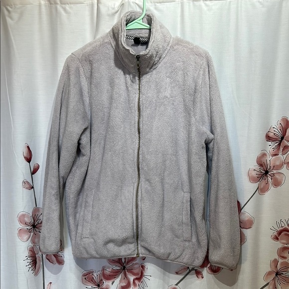Volcom Sweaters - VOLCOM Plush Full Zip Sweater Light Purple Size Small Women’s